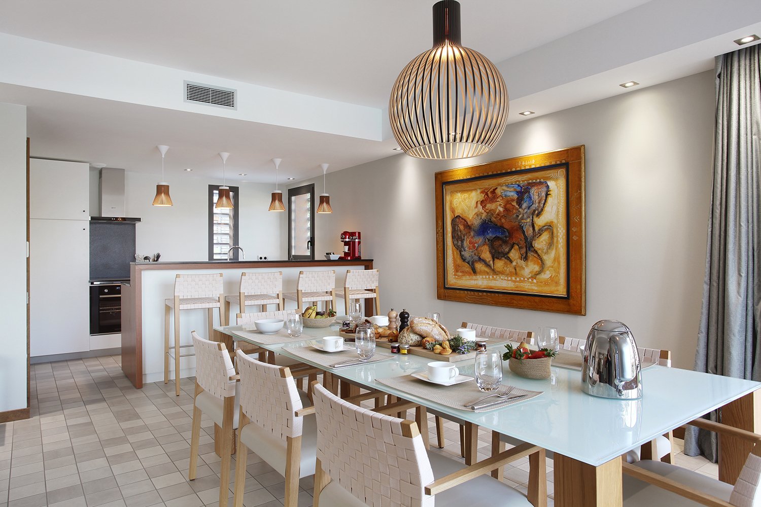 Salle à manger Villa WOOD - Kube Hotel Saint-Tropez - Côte d'Azur
